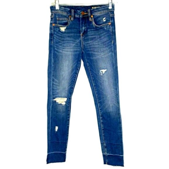 Blank NYC Mid-Rise Skinny Distressed Jeans sz 26x24 - Picture 1 of 12